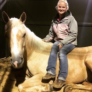 Meet your Posher, Emma